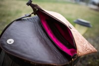 Image 18 of Fiesta Clutch 