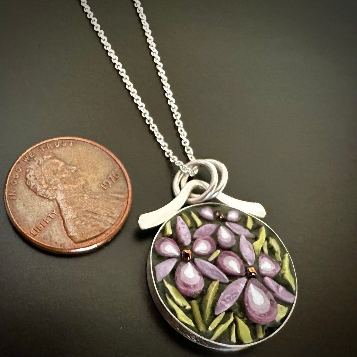 Iris Pendant | Ai Jewelry