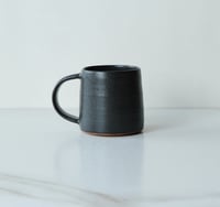 Image 3 of 8 oz cup with handle in Black