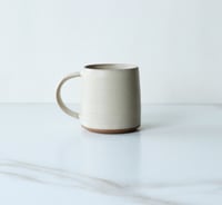 Image 3 of 8 oz cup with handle in Linen