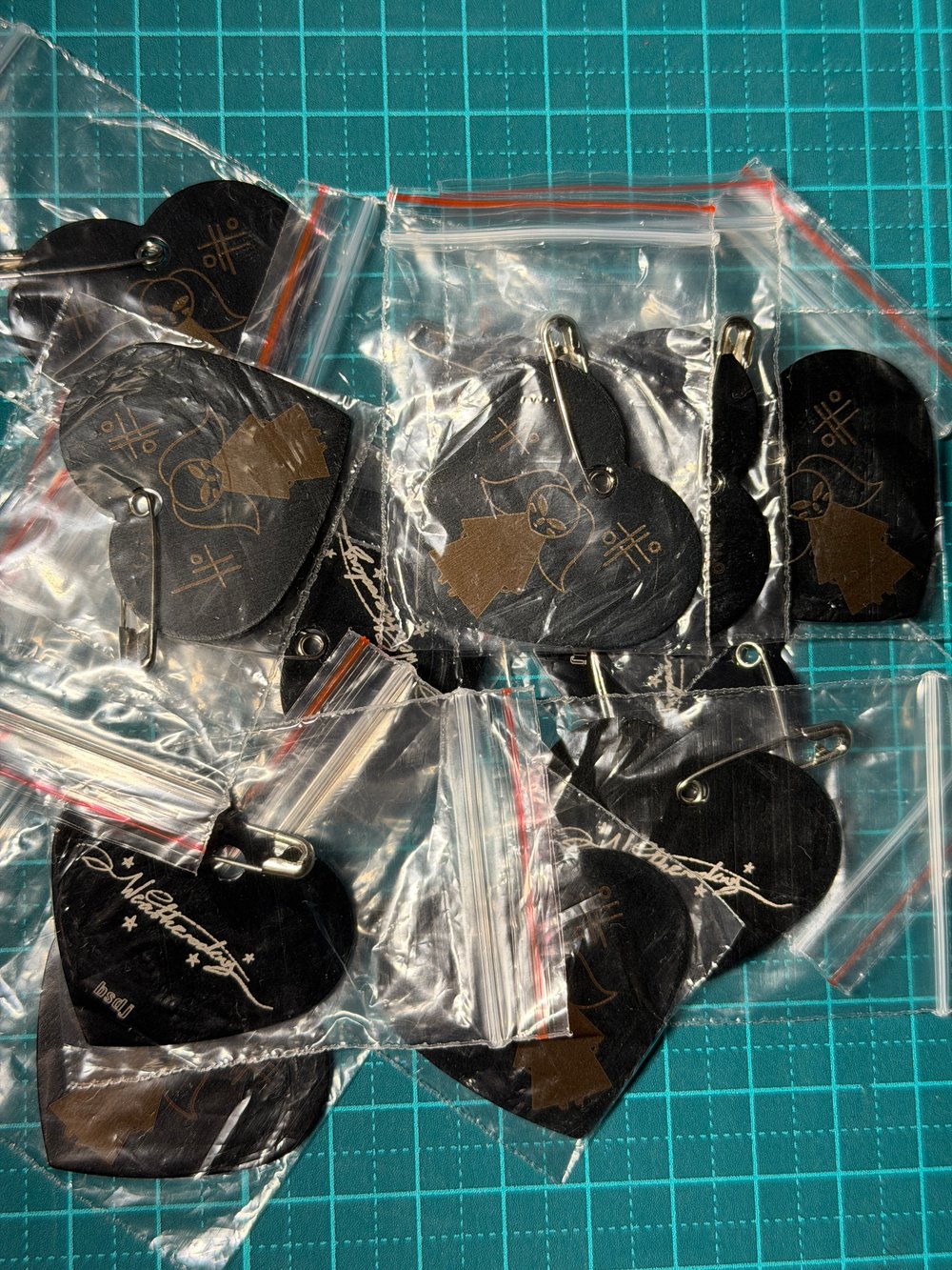 Weatherday keychain METAL