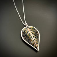 Green Agate Leaf Pendant 