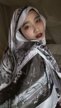 Image 3 of Melancholia Et Museum in Morroccan Gothic Maroon 