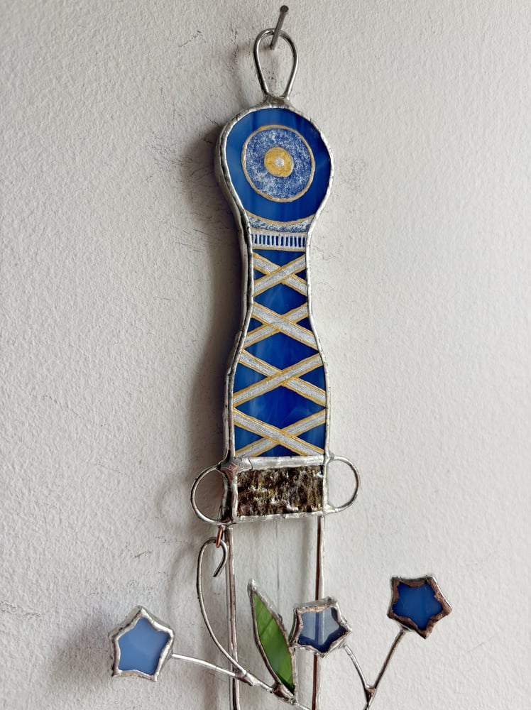 Image of The Forget-Me-Not Knight Dagger