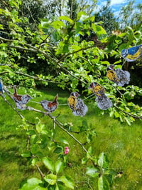 Image 2 of Garden Birds.  Decorative hanging garland. 