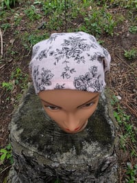 Image 3 of Pure Linen Tichel with Ties- Delicate Rose
