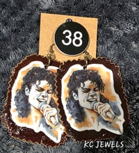 MJ #38