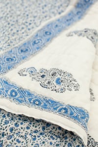 Image 6 of Blue Paisley Quilt