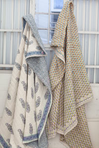 Image 9 of Blue Paisley Quilt