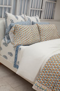 Image 2 of Blue Paisley Sheet
