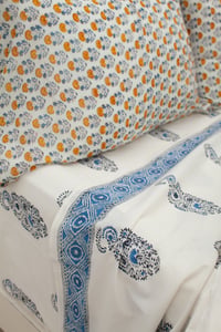 Image 1 of Blue Paisley Sheet