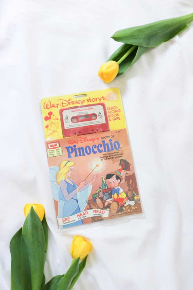 Image of Vintage 1977 Walt Disney's Pinocchio Read Along Cassette and Book 