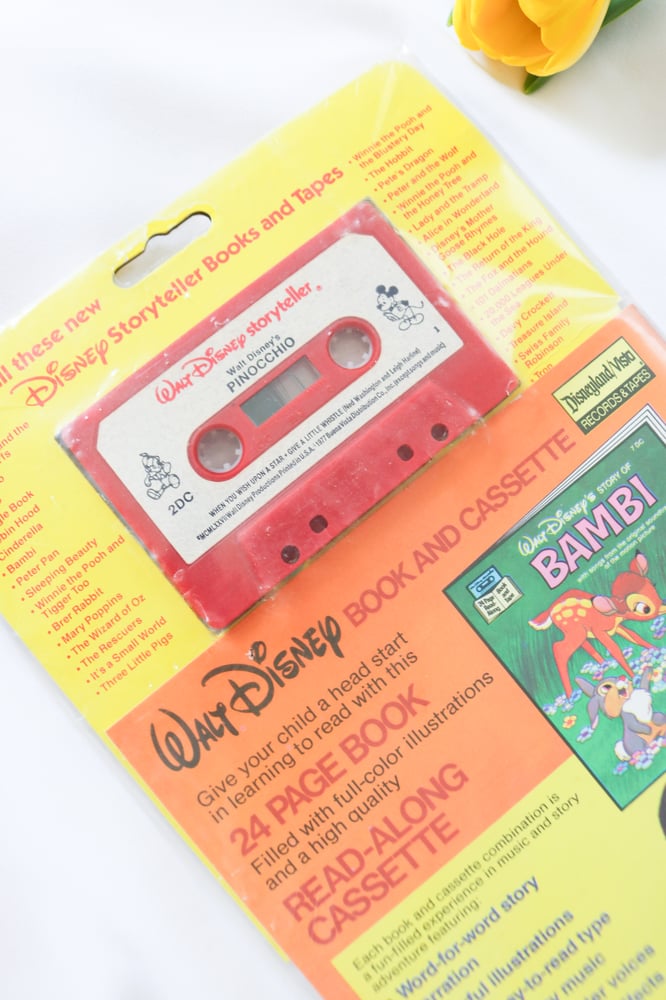 Image of Vintage 1977 Walt Disney's Pinocchio Read Along Cassette and Book 