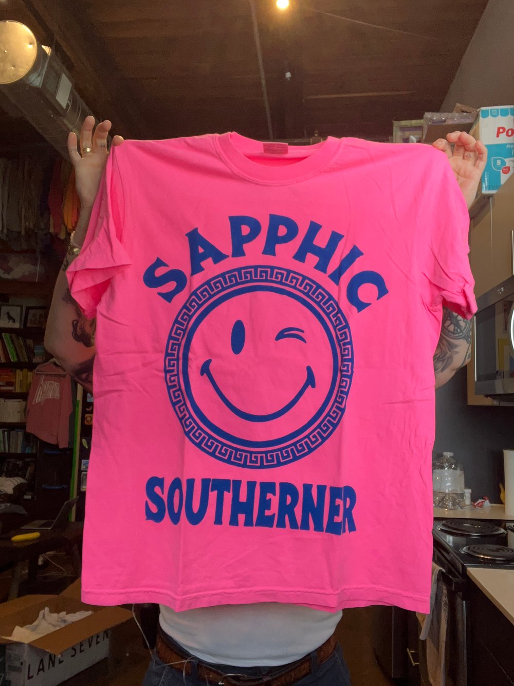 BIG SMILEY SAPHSO TEE**READ FOR COLOR