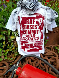 RAF bases commit war crimes t.shirt - white/maroon