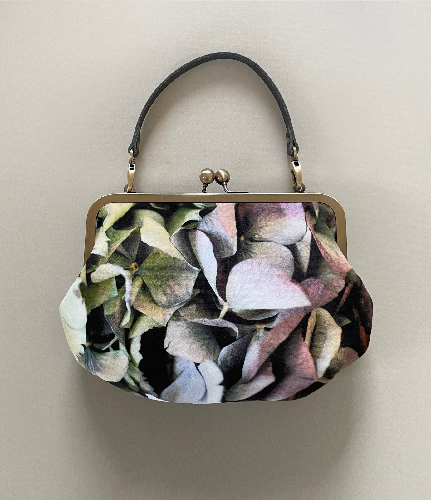 the virgins ♡ rose velvet bag 2-in-1 Velvet Cosmetic Bag | la Vie en Rose