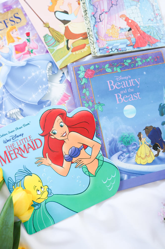 Image of Vintage to Modern Disney Princess Coffee Book Bundle - Set of 5