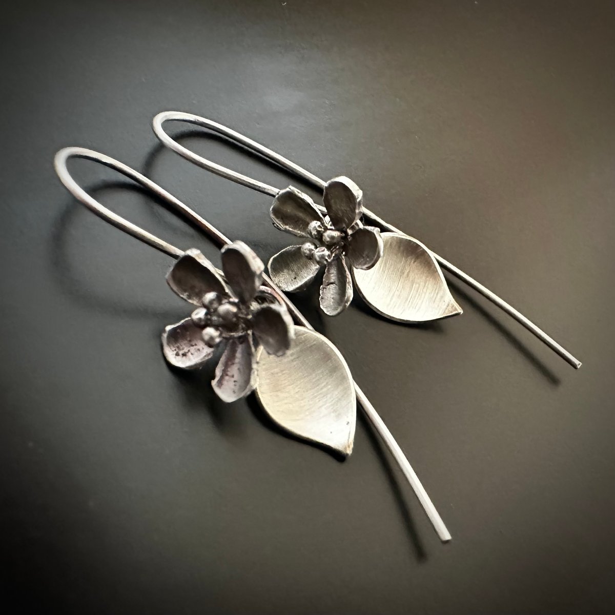 Cherry Blossom with Leaf Dangle | Ai Jewelry