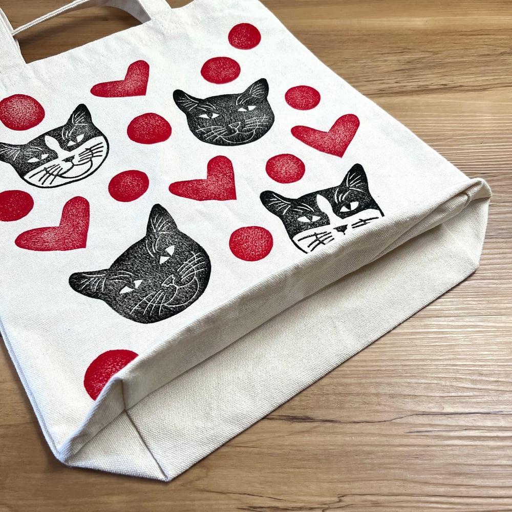 Image of Kitty Tote Bag with Hearts and Dots (only 1 available)