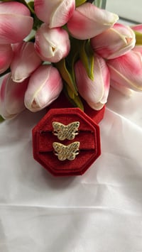 Nugget Butterfly Ring