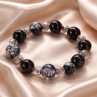 BLACK GLASS BEAD BRACELET WITH SILVER HEARTS