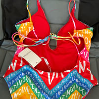 Image 2 of VV One Piece 