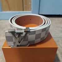 Image 2 of Lv Belt White/Cream 2026