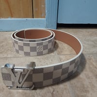 Image 4 of Lv Belt White/Cream 2026