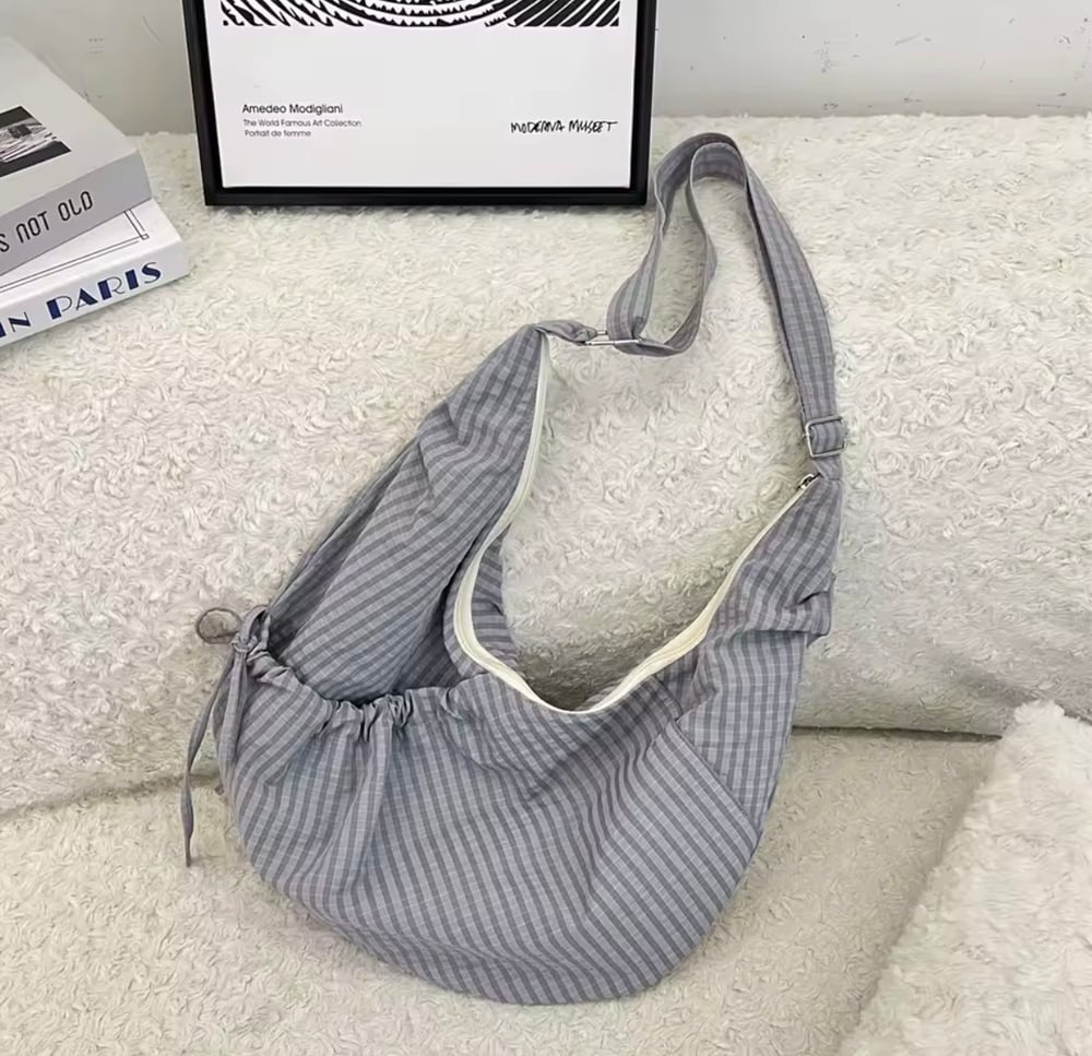 Image of dumpling bag 