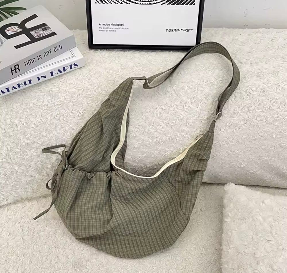 Image of dumpling bag 