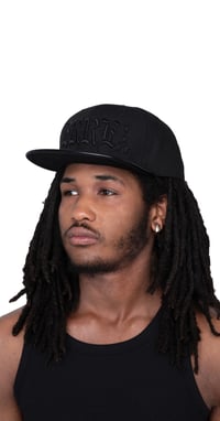 Image 2 of 4LIFË CAP