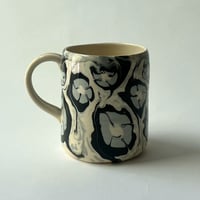 Image 3 of Pebble Floral Mug 1