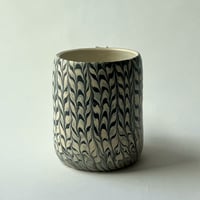 Image 4 of Pebble Feather Mug 1