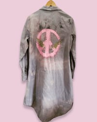 Image 2 of PEACE HANDGEFÄRBT ✘  HEMDKLEID ✘ IBIZA PRINT  ✘ VINTAGE  ✘ UPCYCLED 1