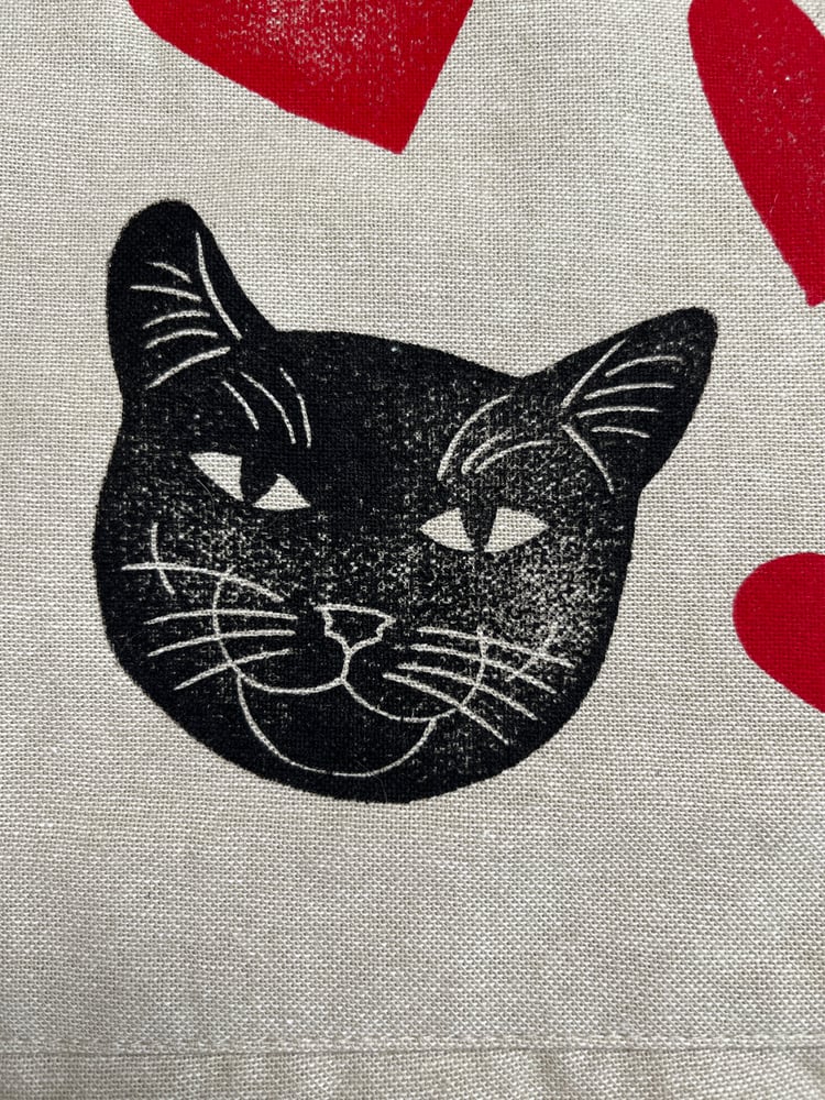 Image of Black Cat Apron with Hearts (only 1 available)