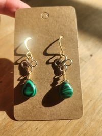 Image 1 of Malachite Drop Earrings – Handcrafted in Gold & Silver Copper