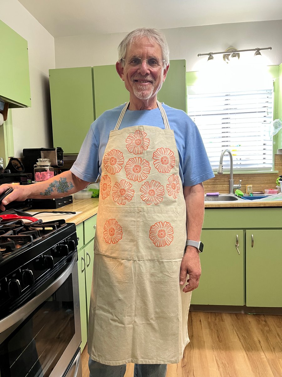 女性情報誌 ANGERME RINA FASHION TOOL Petunia Orange Flower Apron (only 1 available) | Mary Ann Testagrossa Art