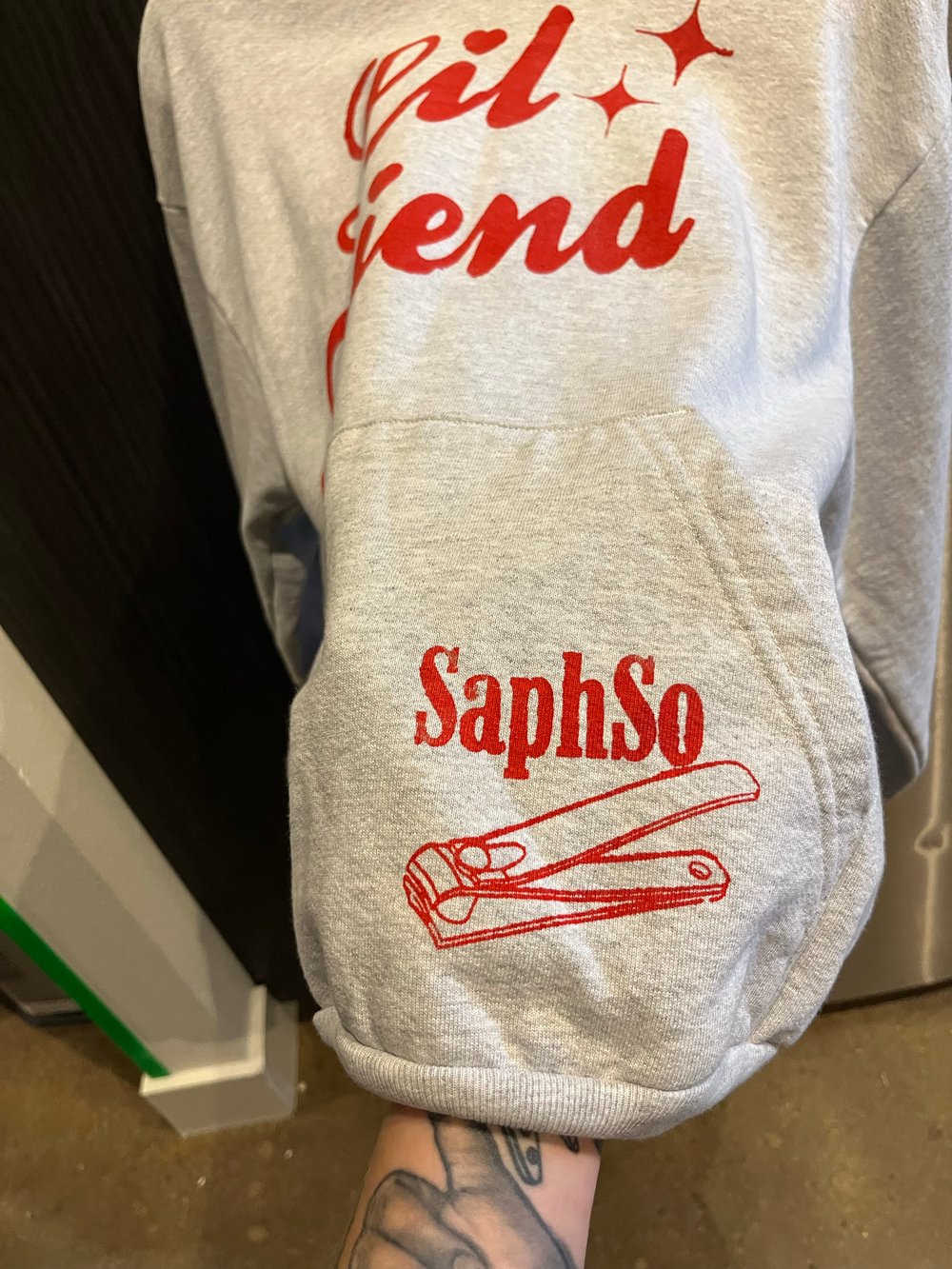 M GREY LA APPAREL "LIL FRIEND" 14 OZ HOODIE FRONT & BACK