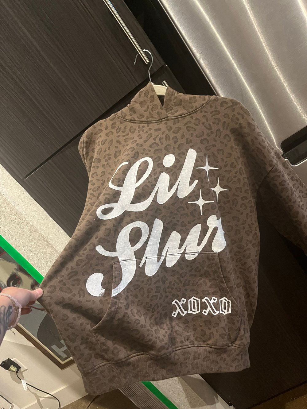 M "LIL SLUR" COTTON COLLECTIVE LEOPARD HOODIE YT INK