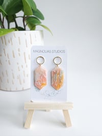 Image 2 of Peaches & Cream Marble Prisms 