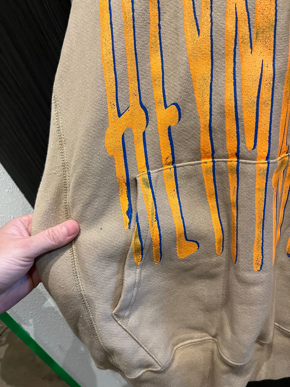 S TAN REVERSE WEAVE CHAMPION "HEYMAMAS" HOODIE 