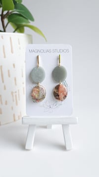 Image 2 of Moss Meadows Marble Leslies 