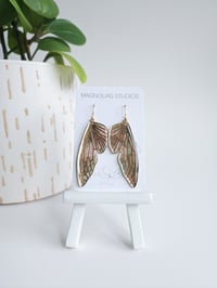 Image 2 of Moss Meadows Marble Wings