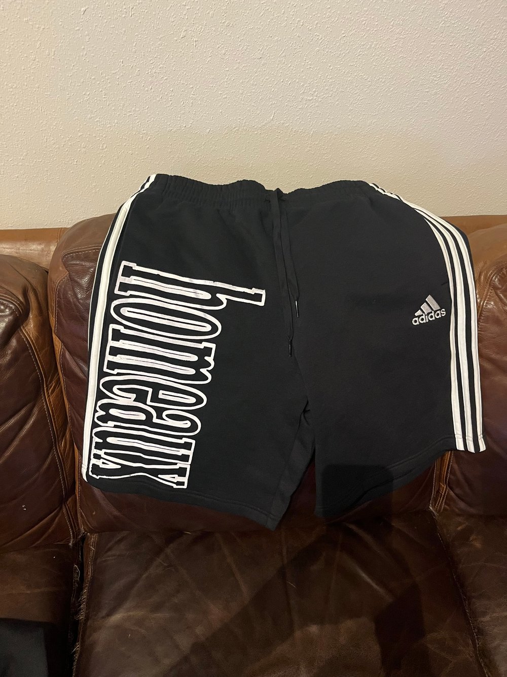 MENS L BLACK ADIDAS HOMEAUX SHORTS