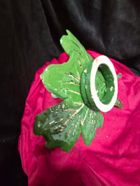 Image 4 of Leaves 1