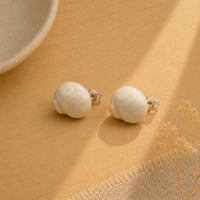 Image 2 of Χειροποίητα Σκουλαρίκια "Shell" με Ατσάλινη Βάση