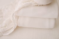 Image 3 of Lillie Milk Set 