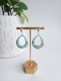 Image 1 of Eucalyptus Marble Margerys 