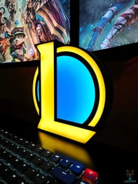 Image 3 of Lampe LED 3D League of Legends – Décoration Gaming RGB | Lightfox