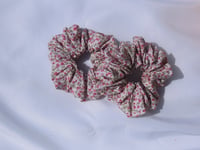 Image 4 of Pink Ditsy floral